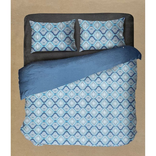 White/Sky Blue Geometric Double Bedsheet with Pillow Covers/108" x 108" - Laces and Frills