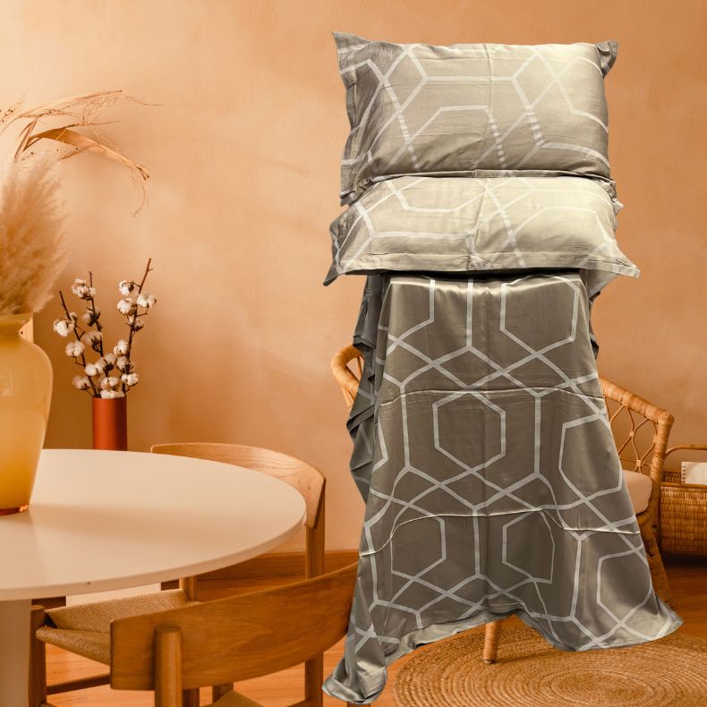 Brown Abstract Double Bedsheet with Pillow Covers/108" x 108" - Laces and Frills