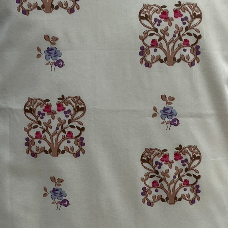 White/Beige/Red Floral Double Bedsheet with Pillow Covers/90" x 108" - Laces and Frills