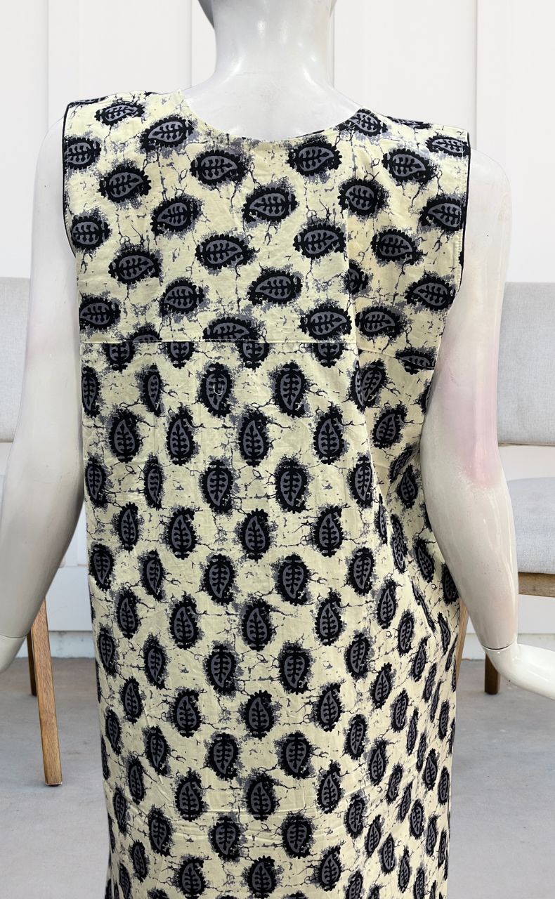 Off White/Black Manga Motif Sleeveless Pure Cotton Nighty. Pure Durable Cotton | Laces and Frills - Laces and Frills