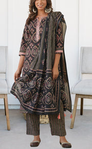 Black/Pink Jaipur Cotton Kurti With Pant And Dupatta Set  .Pure Versatile Cotton. | Laces and Frills - Laces and Frills
