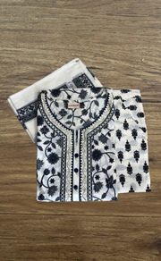 Off White/Grey Garden Cotton Kurti With Pant And Dupatta Set. Pure Versatile Cotton. | Laces and Frills