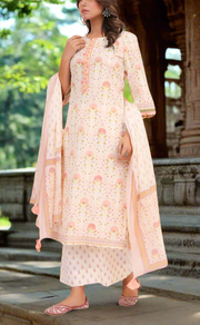Off White/Peach Floral Garden Jaipur Cotton Kurti With Pant And Dupatta Set. Pure Versatile Cotton. | Laces and Frills