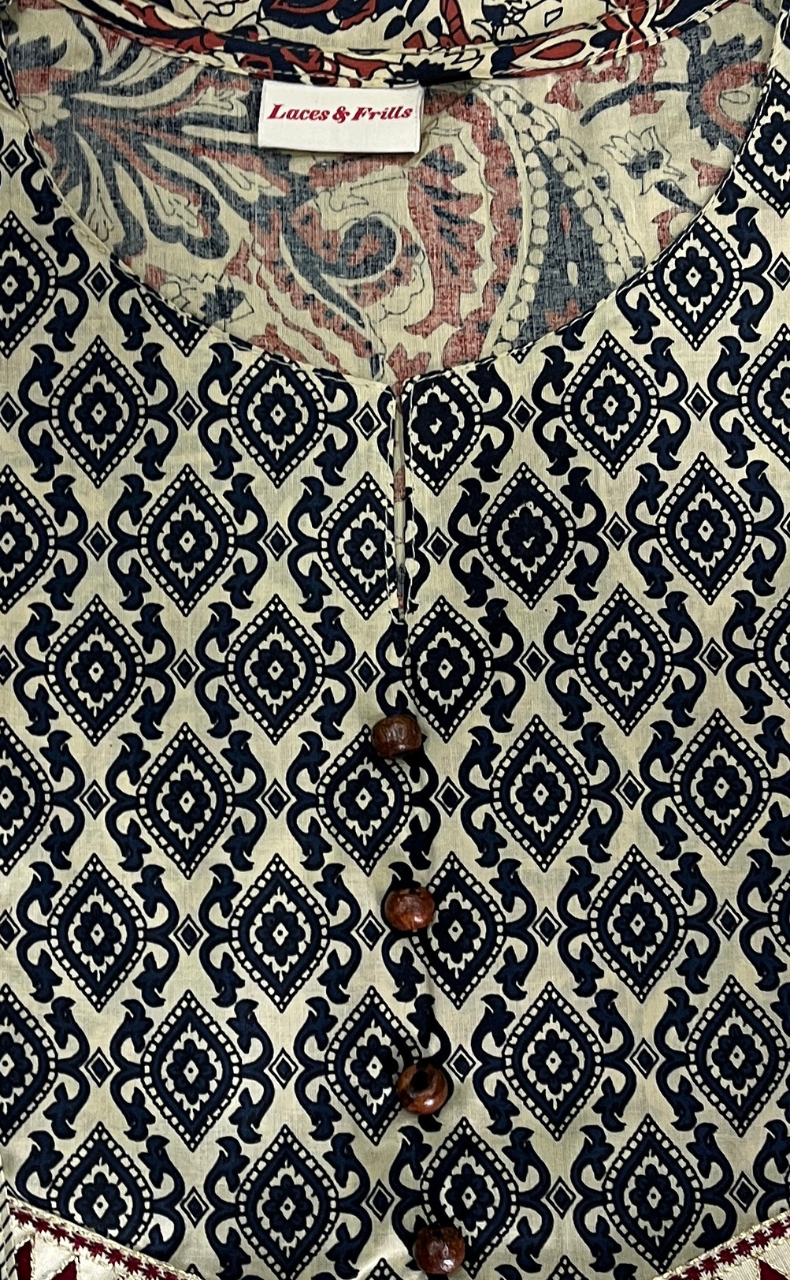 Off White/Maroon Floral Garden Jaipur Cotton Kurti With Pant And Dupatta Set. Pure Versatile Cotton. | Laces and Frills