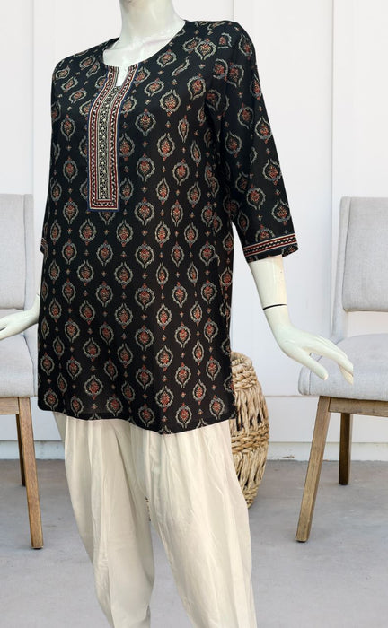 Black Garden Jaipuri Cotton Short Kurti. Pure Versatile Cotton. | Laces and Frills - Laces and Frills