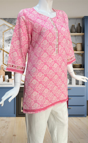 Baby Pink Floral Jaipur Cotton Short Kurti. Pure Versatile Cotton. | Laces and Frills
