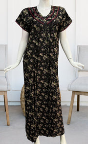 Black/Maroon Garden Spun Nighty. Flowy Spun Fabric | Laces and Frills - Laces and Frills