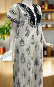 White/Black Leafy Pure Cotton Nighty. Pure Durable Cotton | Laces and Frills
