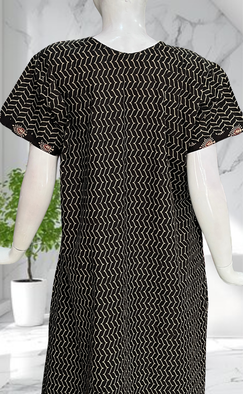 Black Abstract Pure Cotton Nighty. Pure Durable Cotton | Laces and Frills