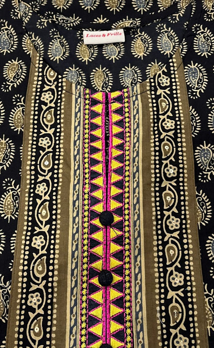 Black Ajarak Print Jaipuri Cotton Kurti. Pure Versatile Cotton. | Laces and Frills - Laces and Frills