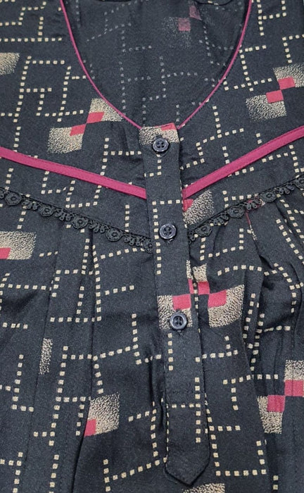 Black/Pink Abstract XXL Spun Feeding Nighty. Flowy Spun Fabric | Laces and Frills - Laces and Frills