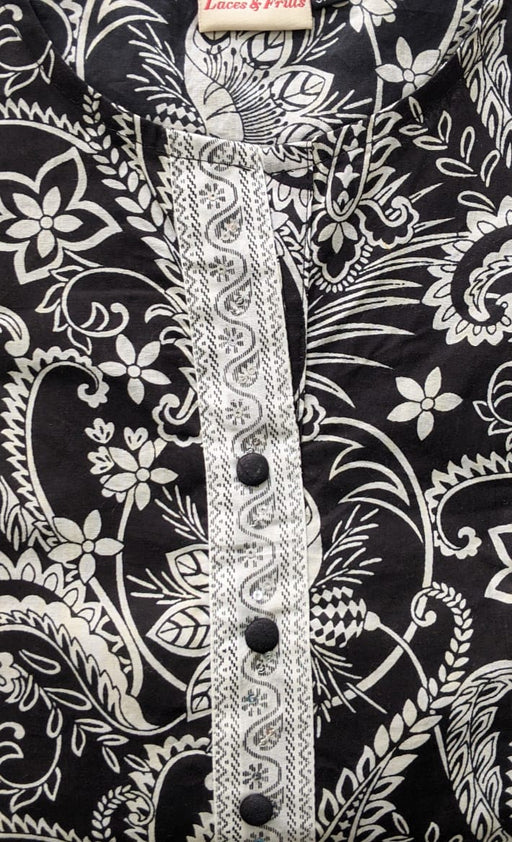 Black/White Mughal Floral Kurti With Pant And Dupatta Set - Laces and Frills